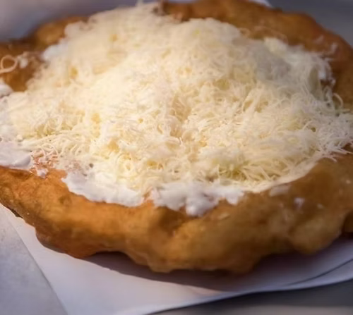 Hoppá Lángos - Kifinomult ízvilágú, tradicionális magyar lángosbüfé, amely friss, minőségi hozzávalókból készült fi...